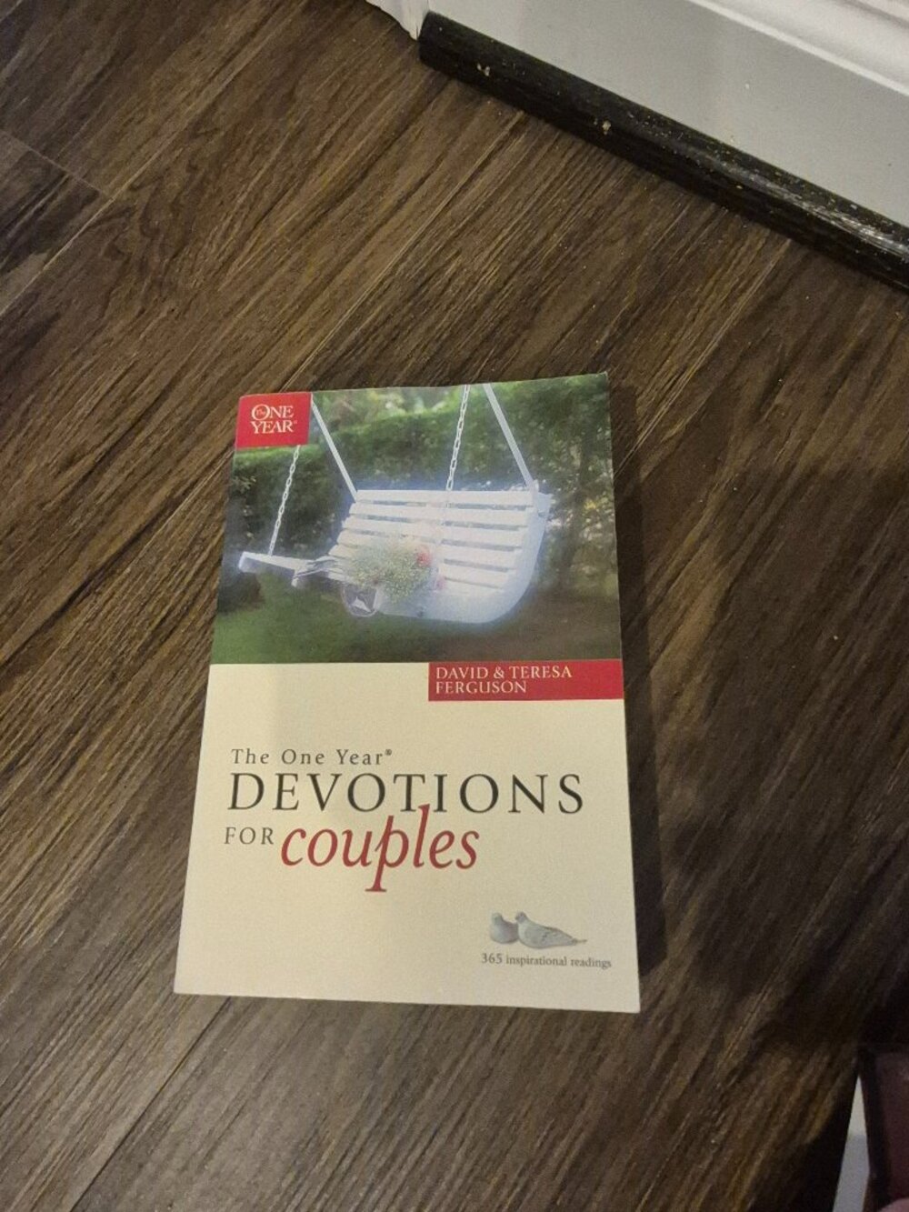 The One Year Devotions for Couples ISBN: 978-1-4143-0170-9